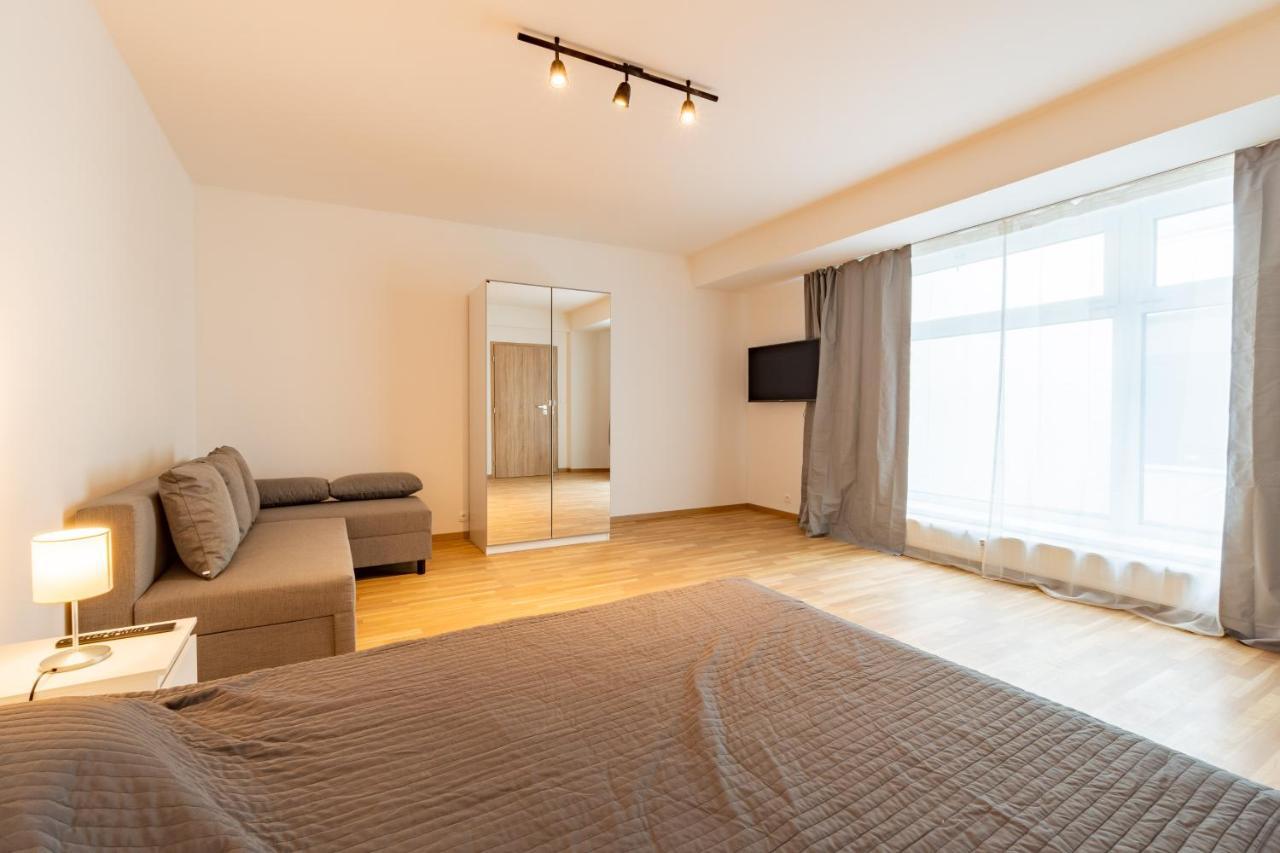Brand New Two Room Apartment #26 With Free Secure Parking Close To Center Prag Exterior foto